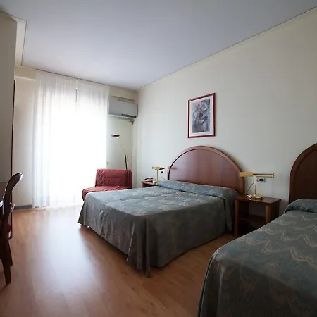 Albergo Miralago 3* ורבאניה