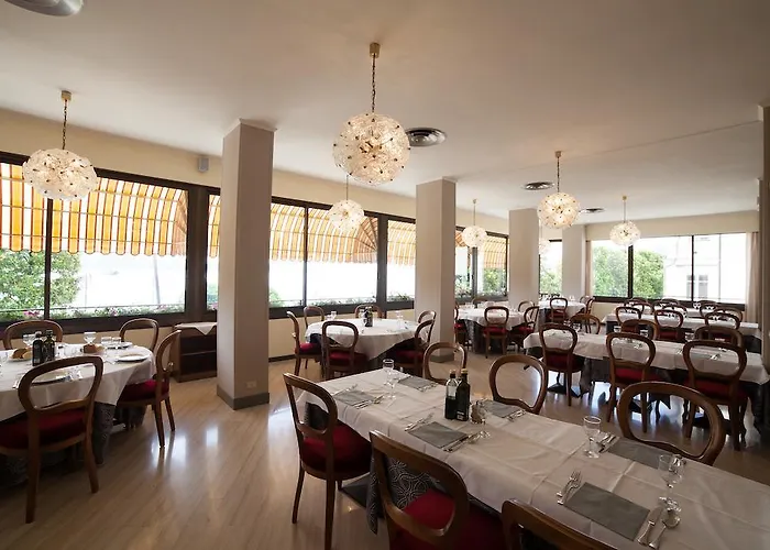 Ξενοδοχείο Albergo Miralago Βερμπάνια