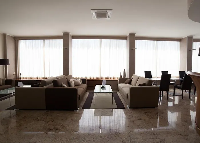 Albergo Miralago Ξενοδοχείο 3*
